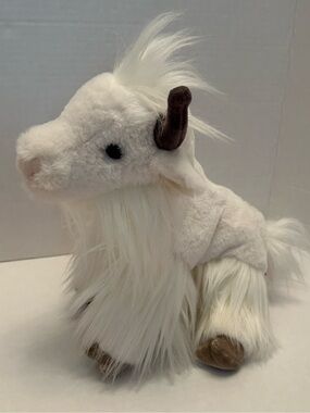 Douglas Laddie Highland white Cow